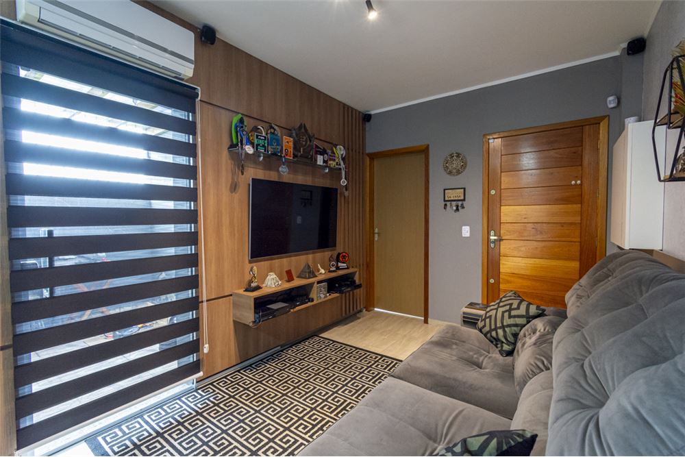 Casa à venda com 2 quartos, 67m² - Foto 8