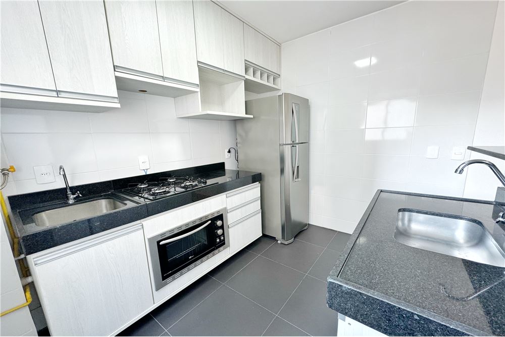 Apartamento à venda com 2 quartos, 98m² - Foto 7