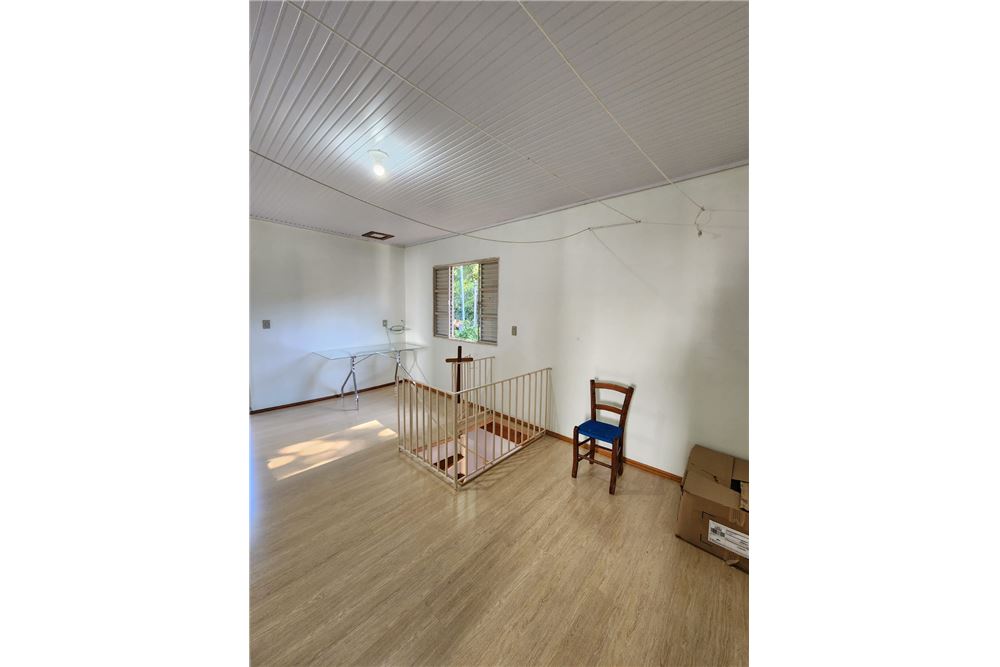 Casa à venda com 4 quartos, 360m² - Foto 14