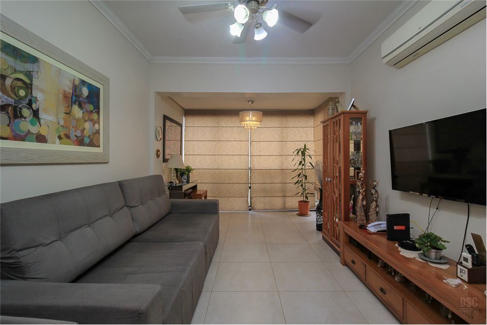 Apartamento à venda com 3 quartos, 180m² - Foto 4