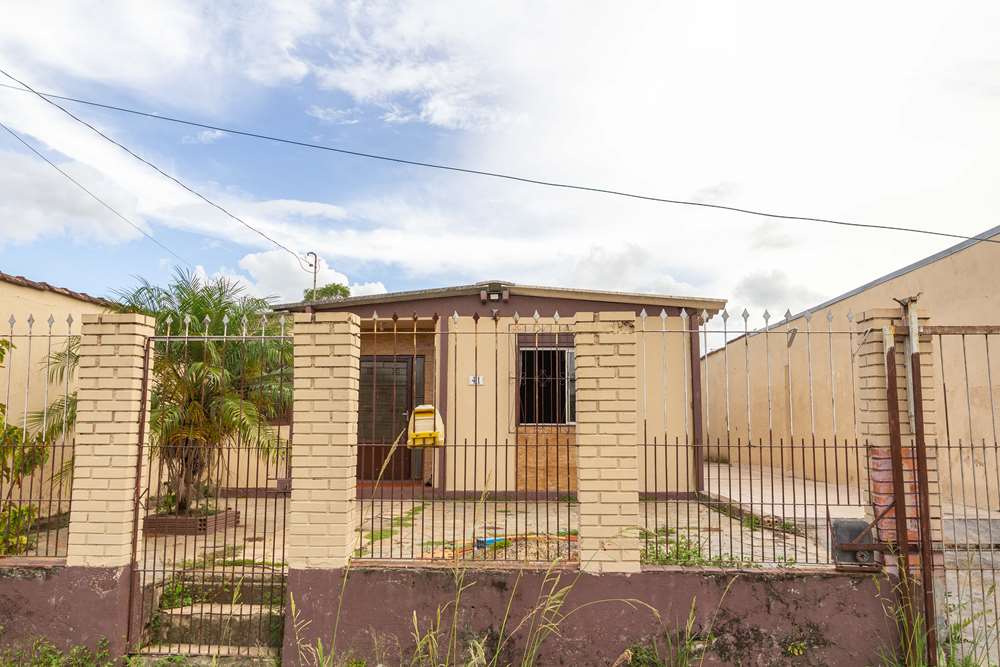 Casa à venda com 2 quartos, 300m² - Foto 16