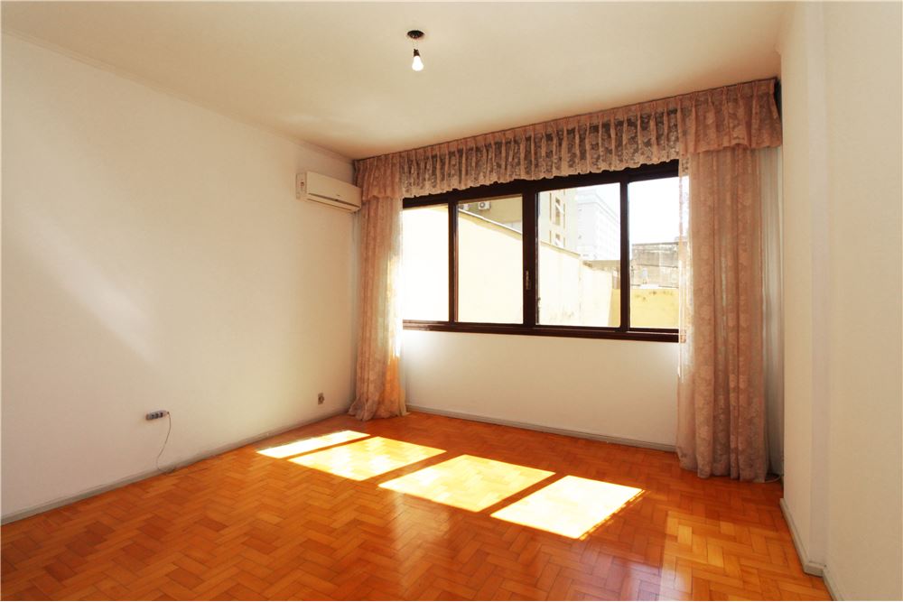 Apartamento à venda com 4 quartos, 186m² - Foto 17