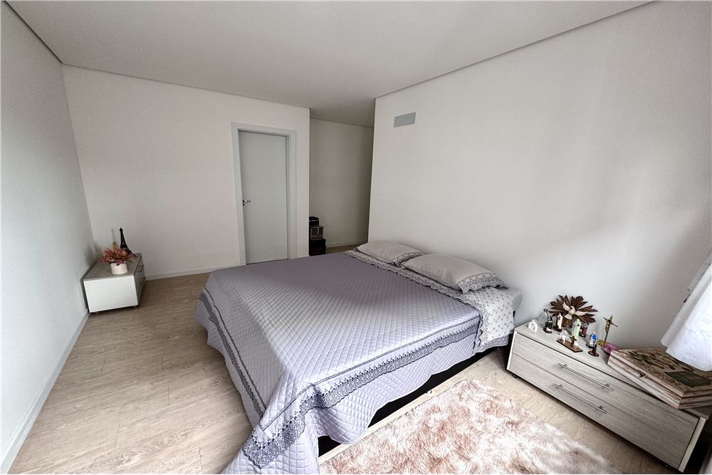 Apartamento à venda com 2 quartos, 113m² - Foto 12