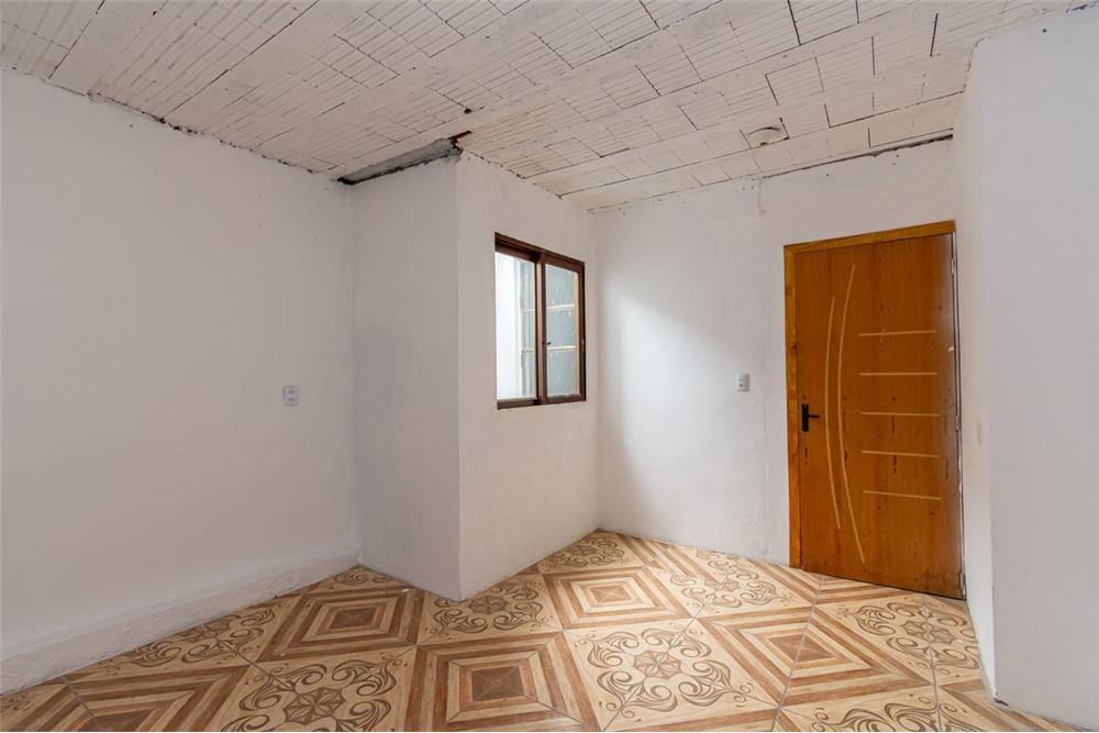 Casa à venda com 3 quartos, 80m² - Foto 9