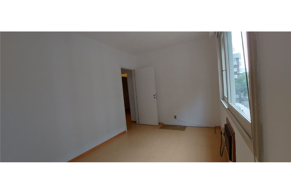 Apartamento à venda com 3 quartos, 144m² - Foto 15