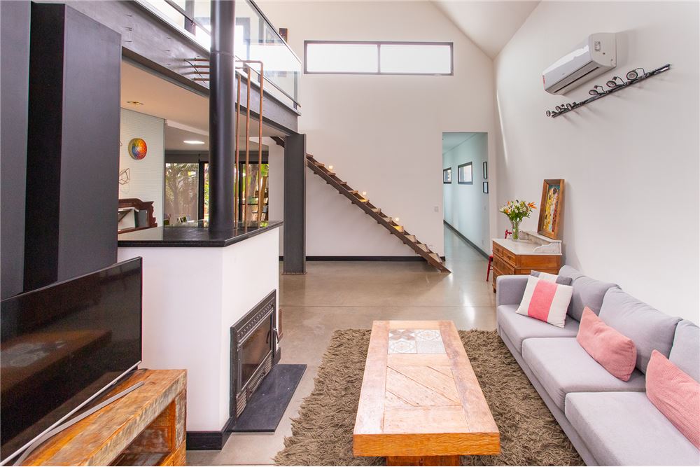 Casa de Condomínio à venda com 3 quartos, 183m² - Foto 3