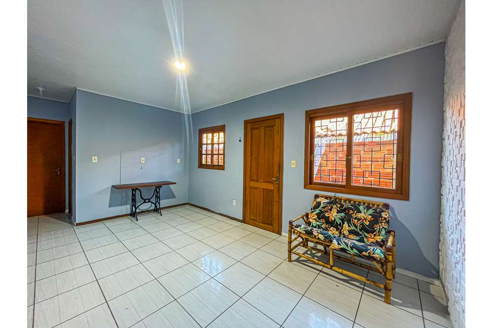 Casa à venda com 3 quartos, 90m² - Foto 5