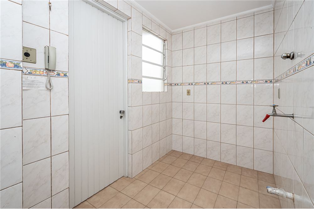 Apartamento à venda com 2 quartos, 69m² - Foto 13