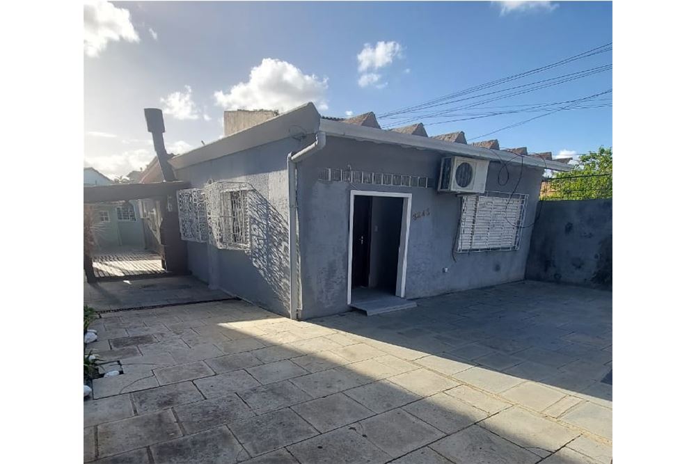 Casa à venda com 3 quartos, 280m² - Foto 2