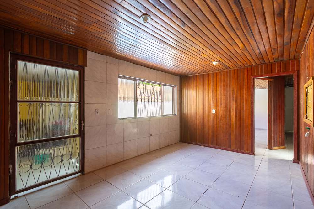 Casa à venda com 4 quartos, 200m² - Foto 14