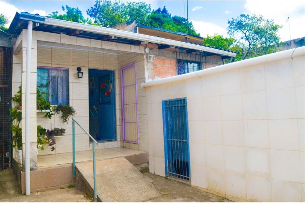 Casa à venda com 2 quartos, 85m² - Foto 1