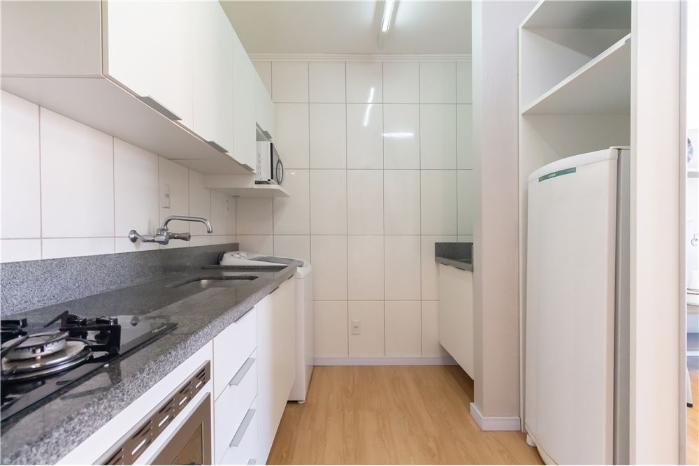 Apartamento à venda com 1 quarto, 52m² - Foto 5