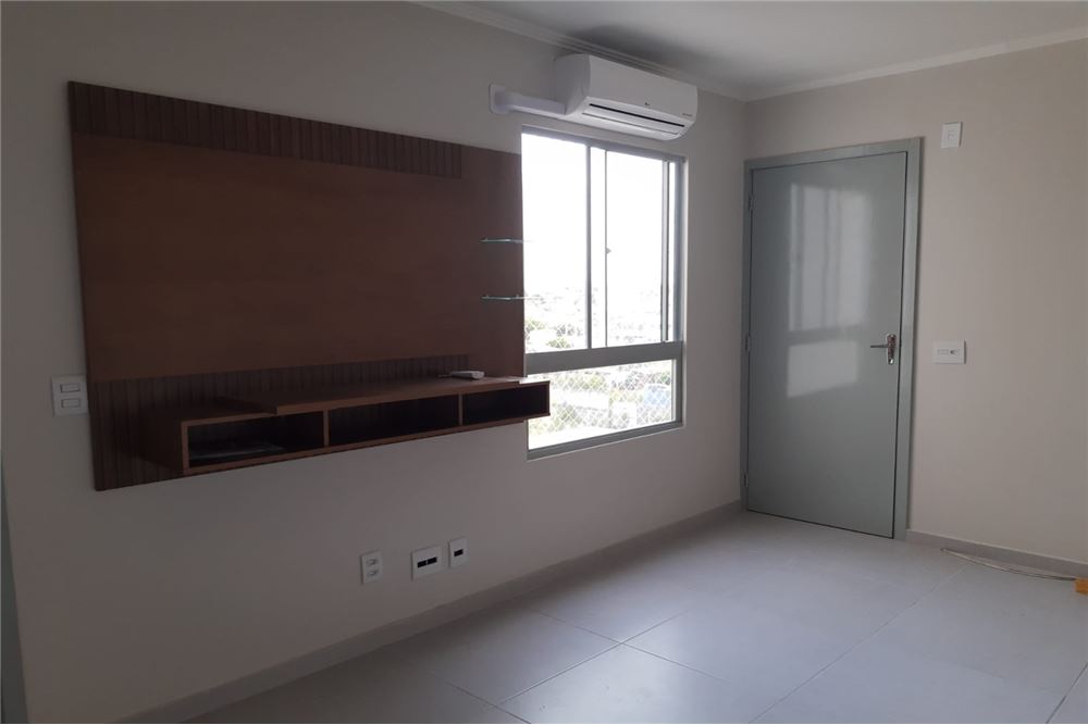 Apartamento à venda com 2 quartos, 43m² - Foto 4