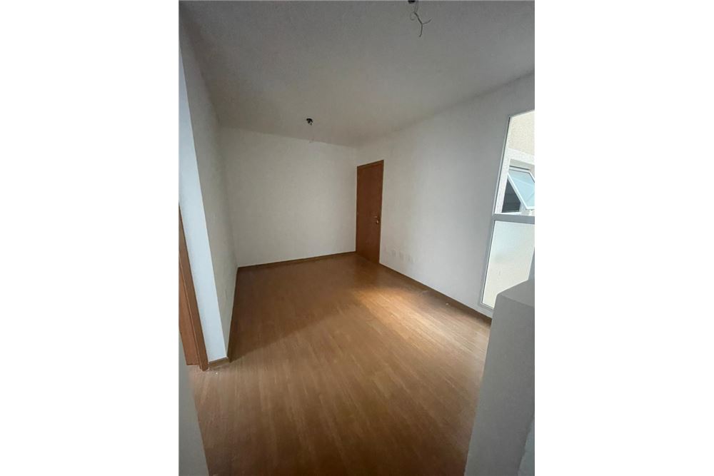 Apartamento para alugar com 2 quartos, 38m² - Foto 3