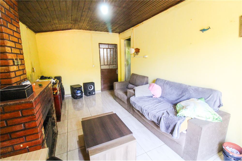 Casa à venda com 2 quartos, 93m² - Foto 2