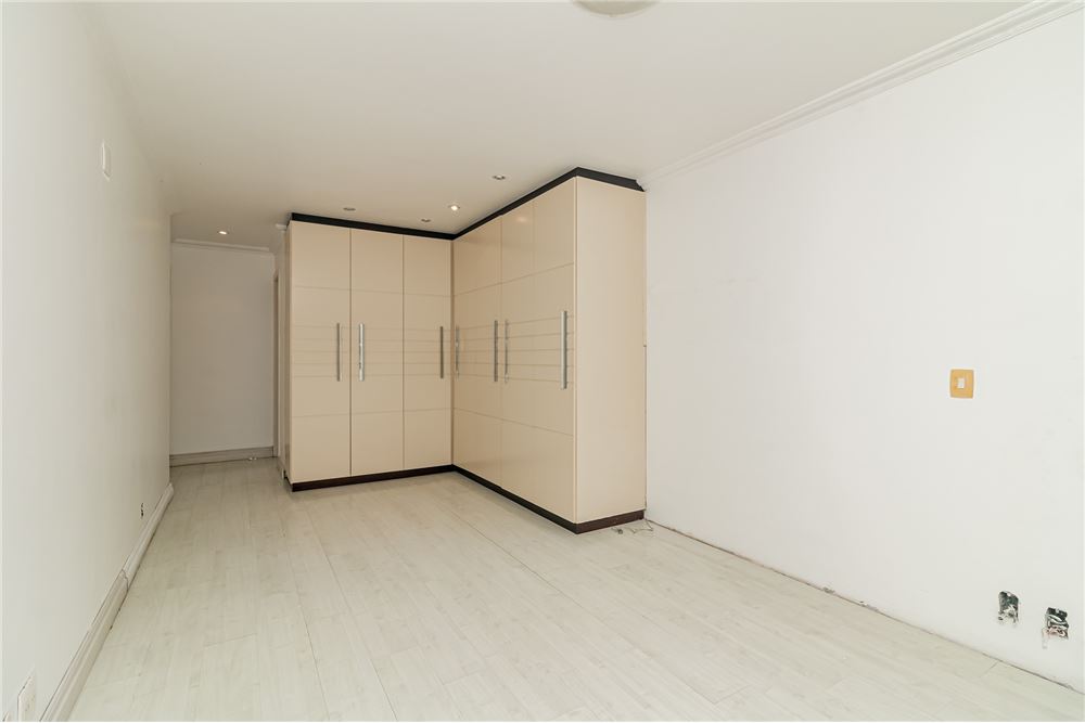 Apartamento à venda com 2 quartos, 171m² - Foto 13