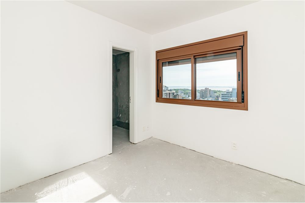 Apartamento à venda com 3 quartos, 145m² - Foto 12