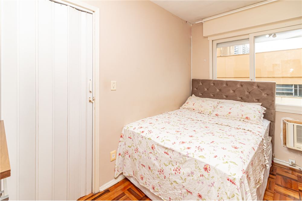 Apartamento à venda com 1 quarto, 45m² - Foto 8