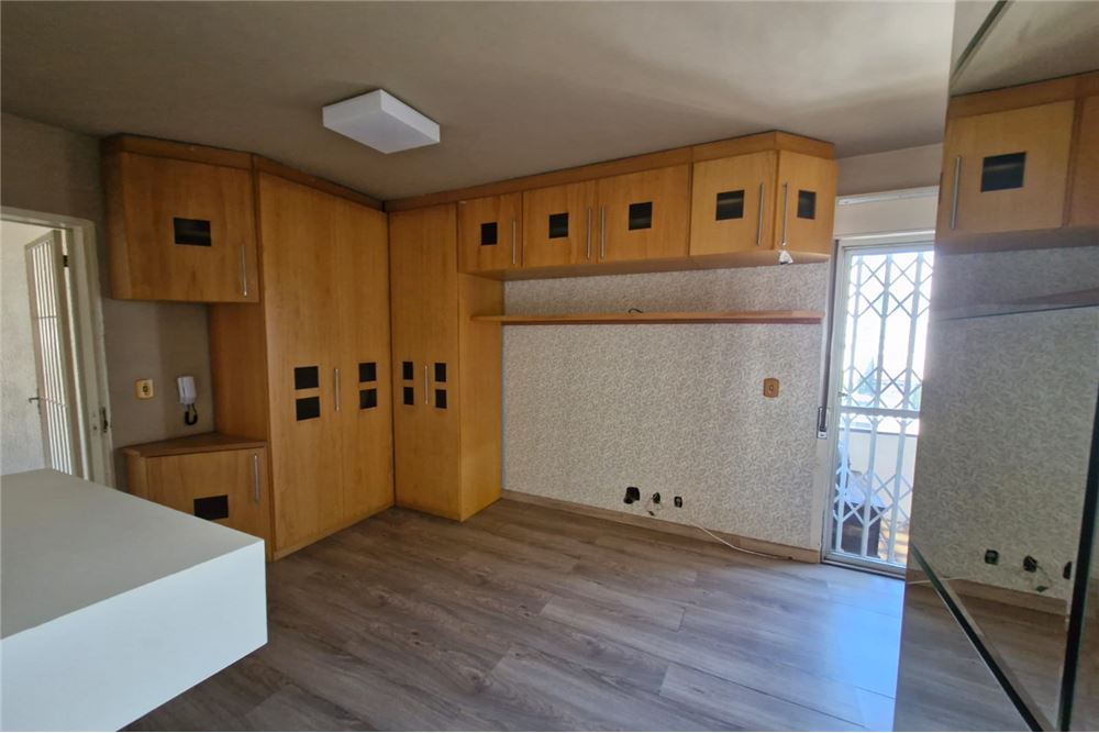 Apartamento à venda com 1 quarto, 41m² - Foto 9