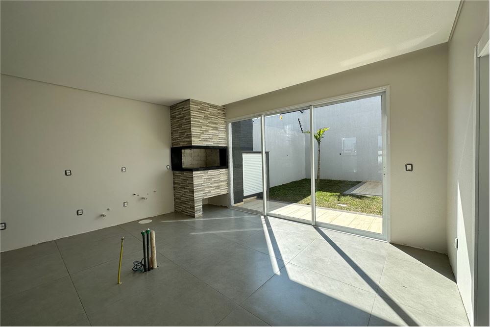 Casa à venda com 3 quartos, 188m² - Foto 8