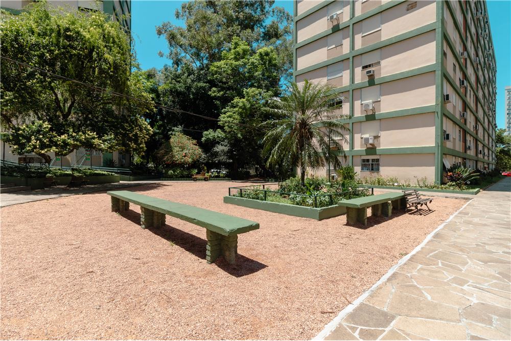 Apartamento à venda com 1 quarto, 42m² - Foto 15