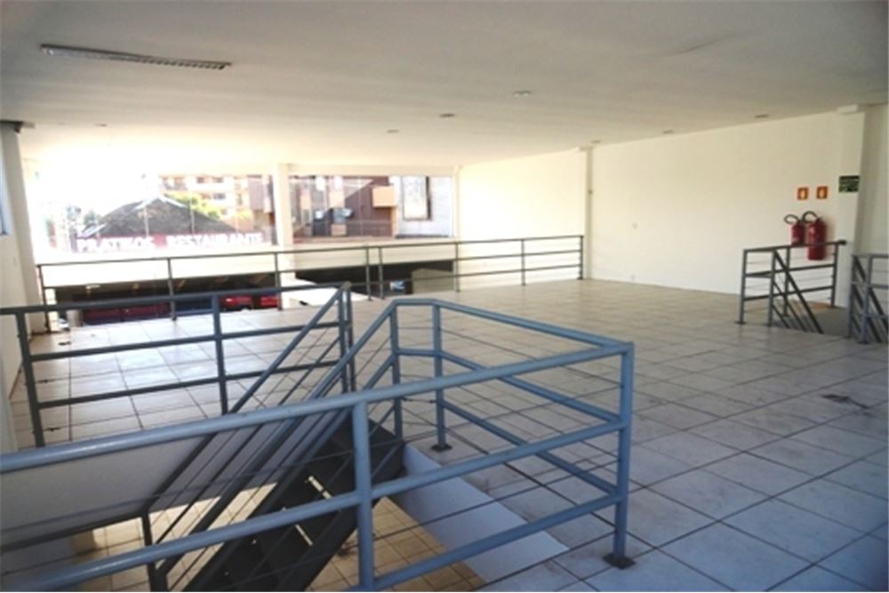 Prédio Inteiro para alugar, 150m² - Foto 3