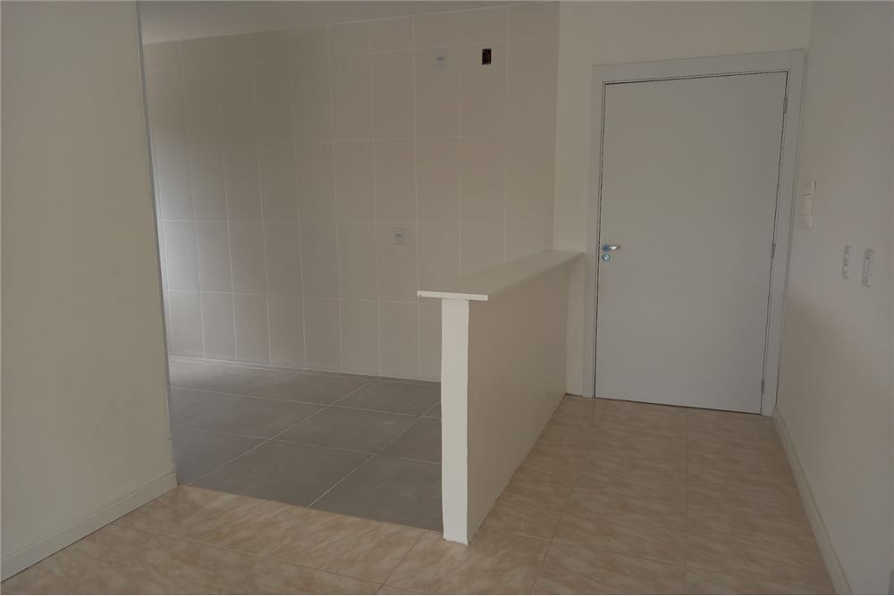 Apartamento à venda com 2 quartos, 86m² - Foto 4