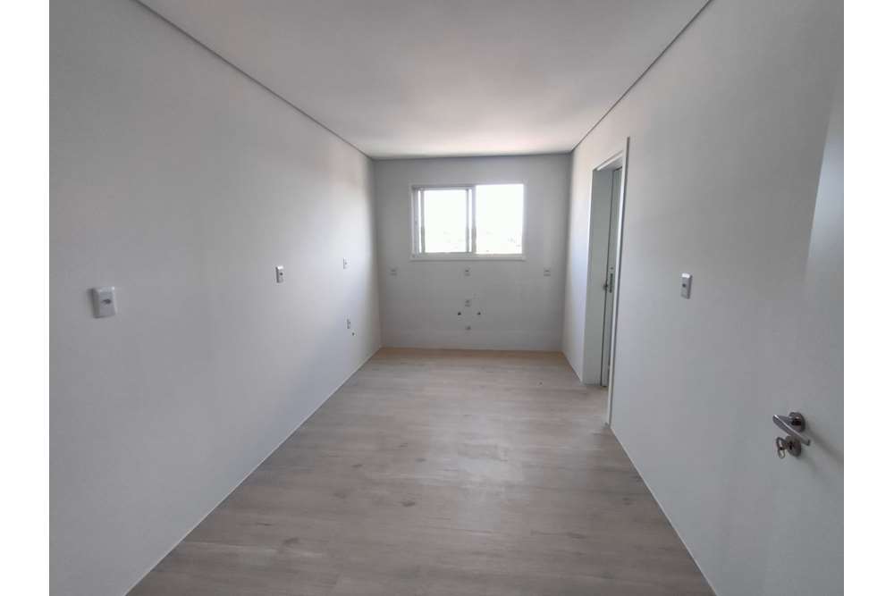 Apartamento para alugar com 1 quarto, 136m² - Foto 3