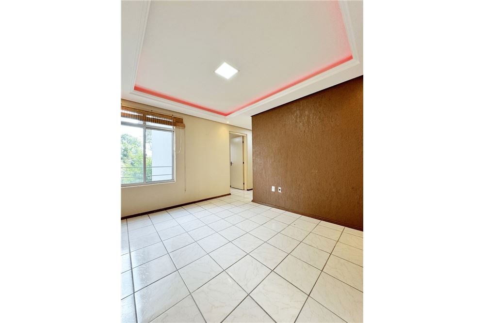 Apartamento à venda com 2 quartos, 51m² - Foto 1