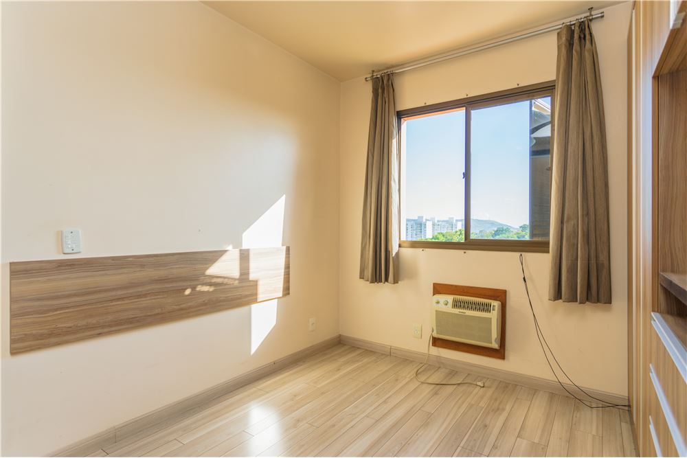 Apartamento à venda com 2 quartos, 58m² - Foto 15