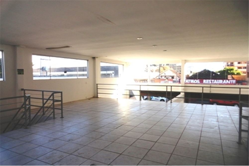 Prédio Inteiro para alugar, 150m² - Foto 2