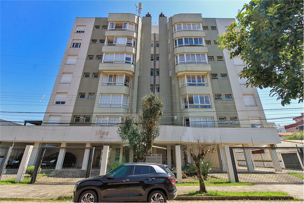 Apartamento à venda com 3 quartos, 123m² - Foto 1