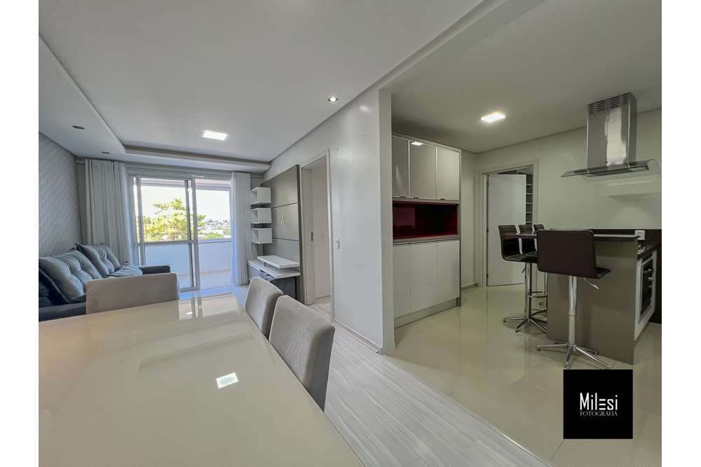 Apartamento à venda com 3 quartos, 109m² - Foto 4