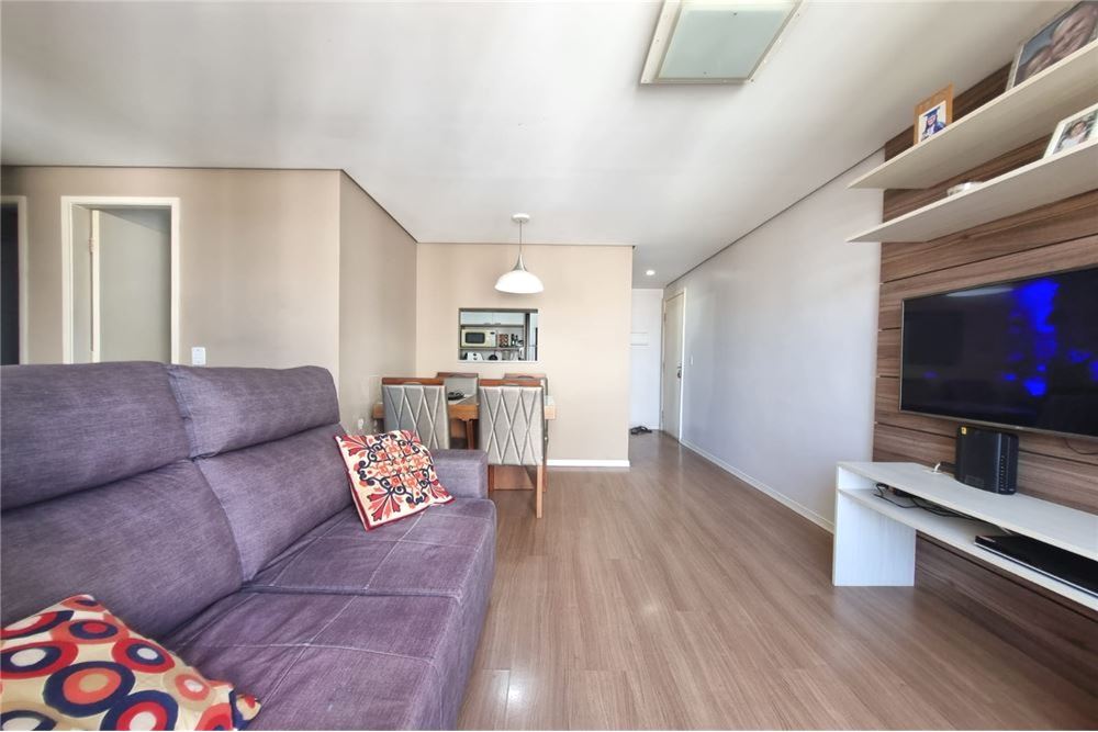 Apartamento à venda com 3 quartos, 57m² - Foto 1