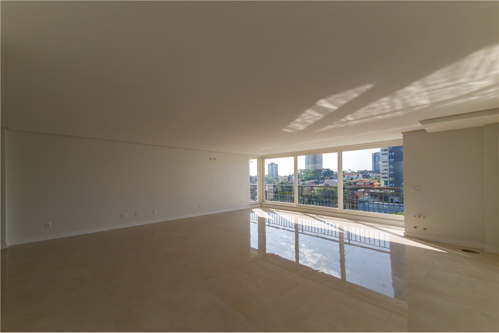 Apartamento à venda com 3 quartos, 177m² - Foto 4