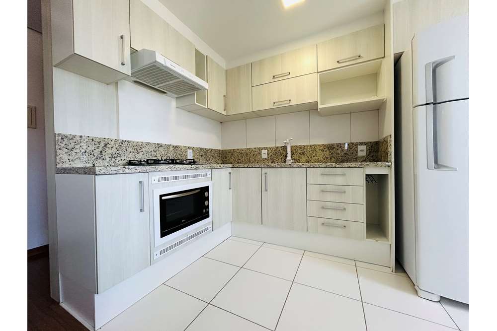 Apartamento à venda com 2 quartos, 68m² - Foto 6