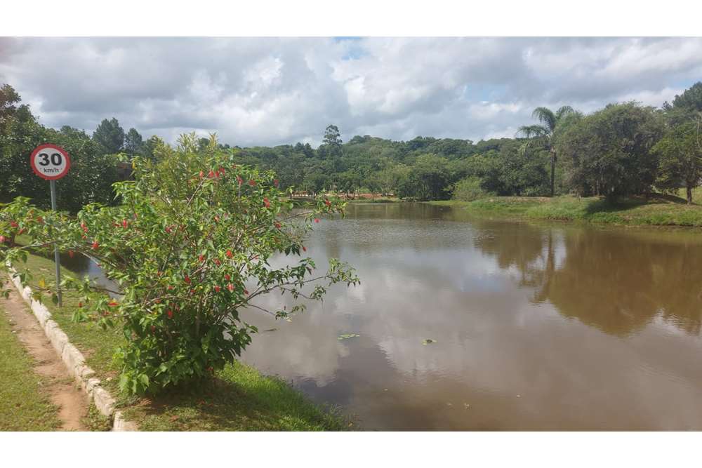 Casa de Condomínio à venda com 3 quartos, 189m² - Foto 3