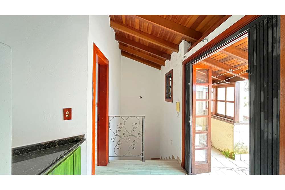 Casa de Condomínio à venda com 3 quartos, 249m² - Foto 18