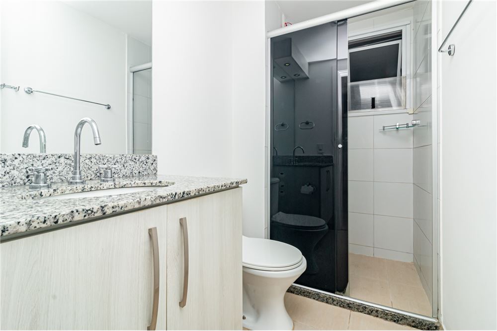 Apartamento à venda com 3 quartos, 76m² - Foto 17