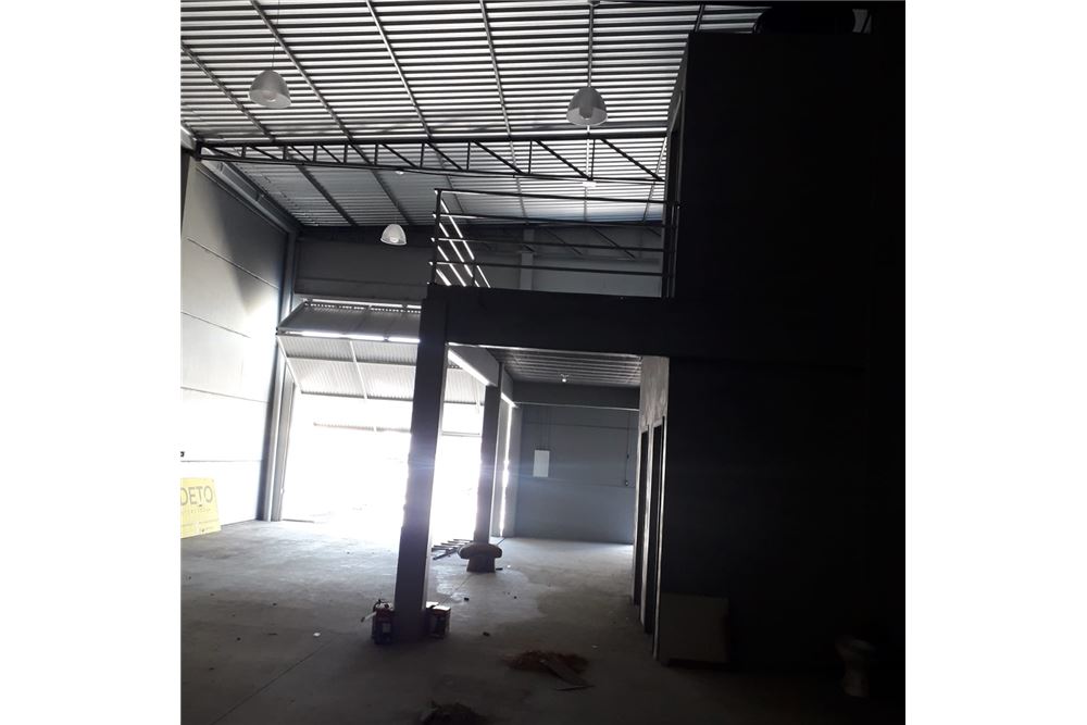 Depósito-Galpão-Armazém para alugar, 253m² - Foto 23