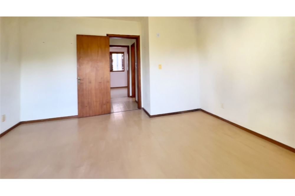 Casa à venda com 3 quartos, 130m² - Foto 13