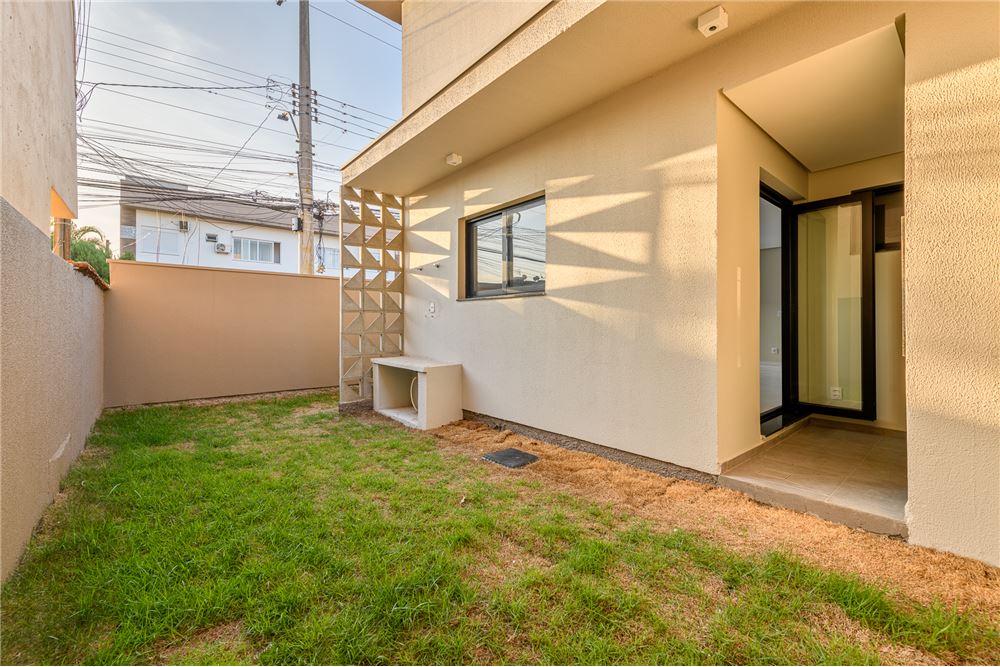 Casa à venda com 2 quartos, 87m² - Foto 16