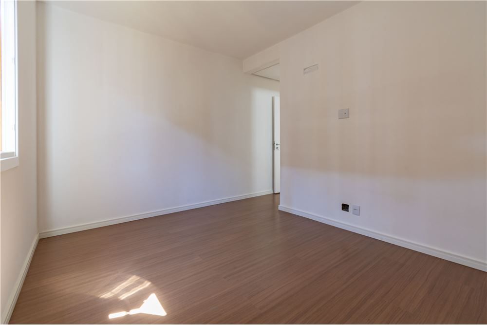 Apartamento à venda com 2 quartos, 94m² - Foto 10