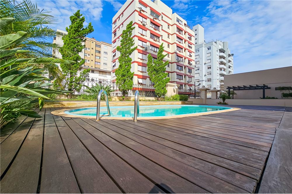 Apartamento à venda com 3 quartos, 204m² - Foto 4