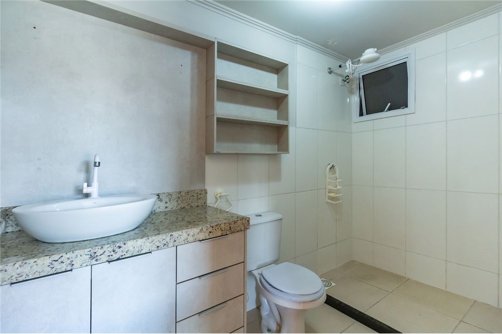 Apartamento à venda com 2 quartos, 51m² - Foto 11