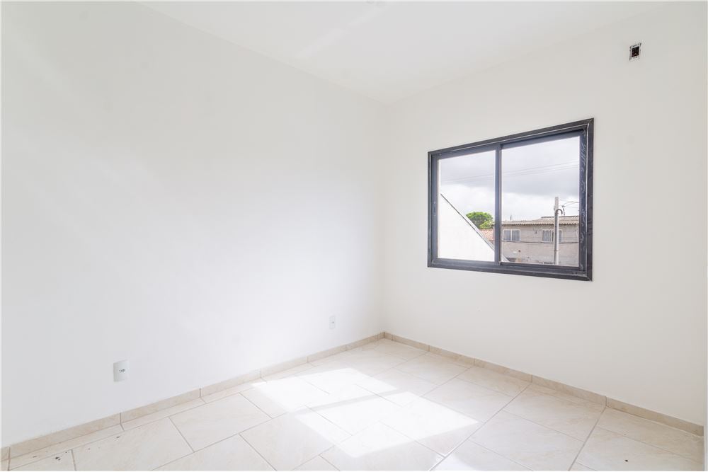 Apartamento à venda com 2 quartos, 76m² - Foto 4