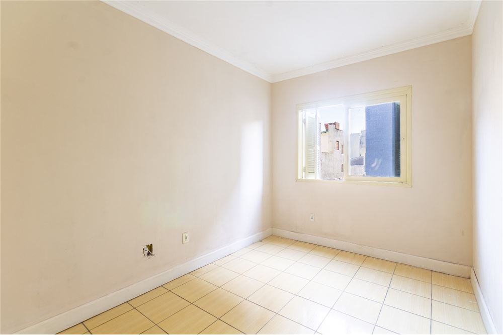 Apartamento à venda com 3 quartos, 114m² - Foto 13