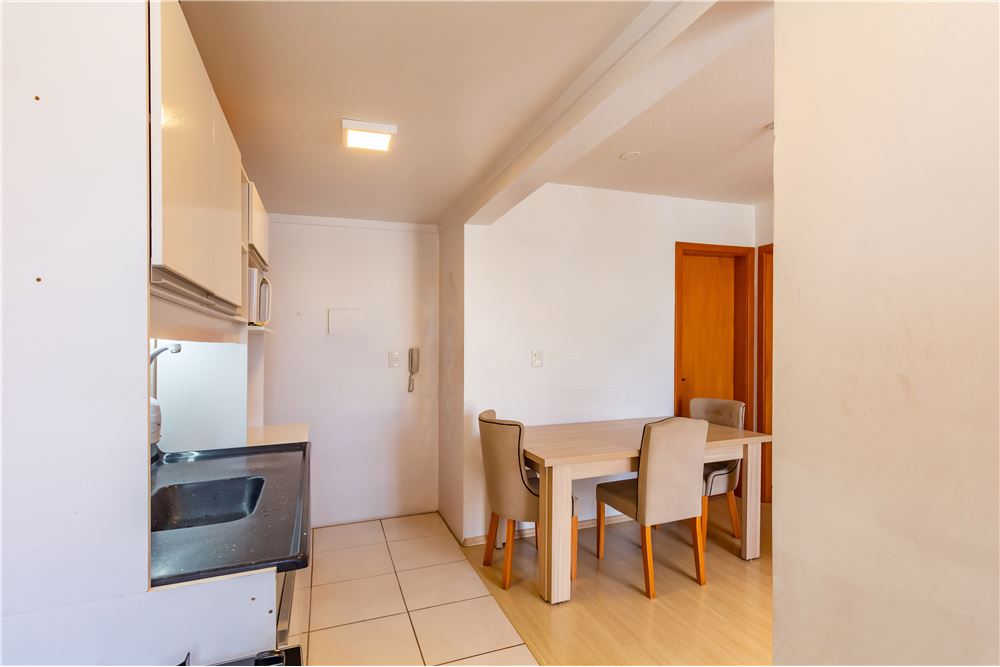 Apartamento à venda com 2 quartos, 64m² - Foto 24