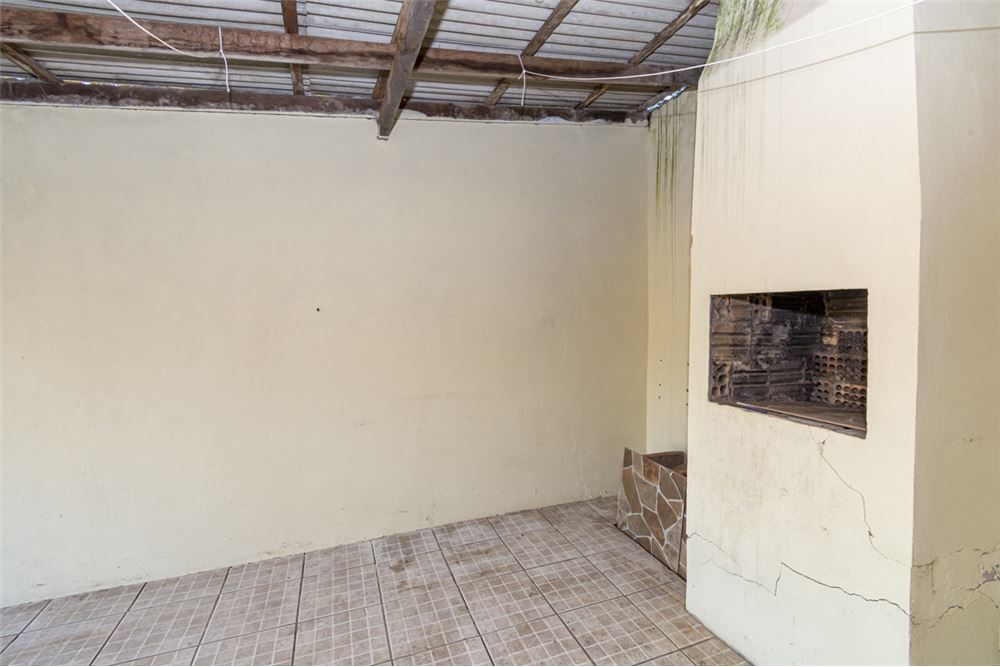 Casa à venda com 4 quartos, 200m² - Foto 15