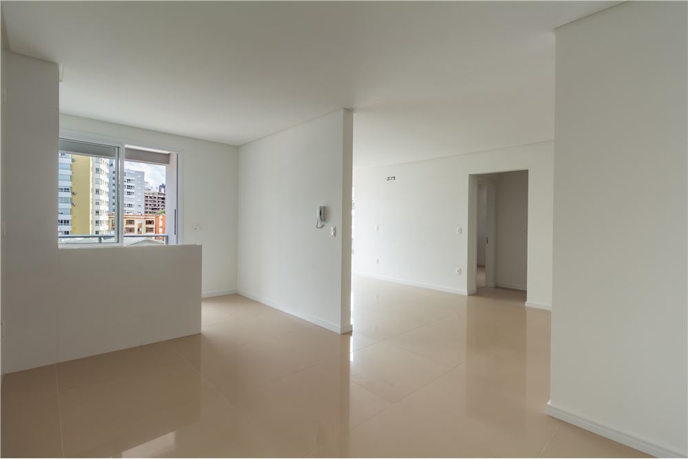 Apartamento à venda com 1 quarto, 65m² - Foto 9